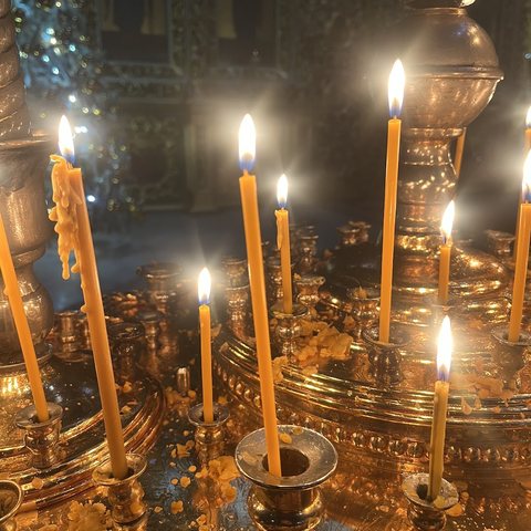 Фотозвіт поставленої свічки
