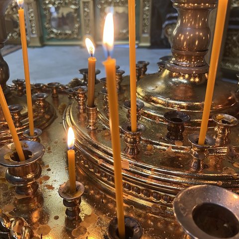 Фотозвіт поставленої свічки
